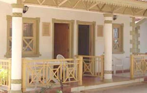 Golden Swan Beach Resort Murud  Room photo