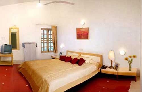 Golden Swan Beach Resort Murud  Exterior photo